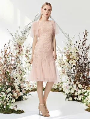 A-Line Cocktail Dresses Flirty Dress Graduation Knee Length Half Sleeve Jewel Neck Lace with Appliques