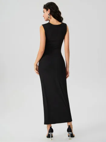 Asymmetrical neck solid ruched maxi dress in black